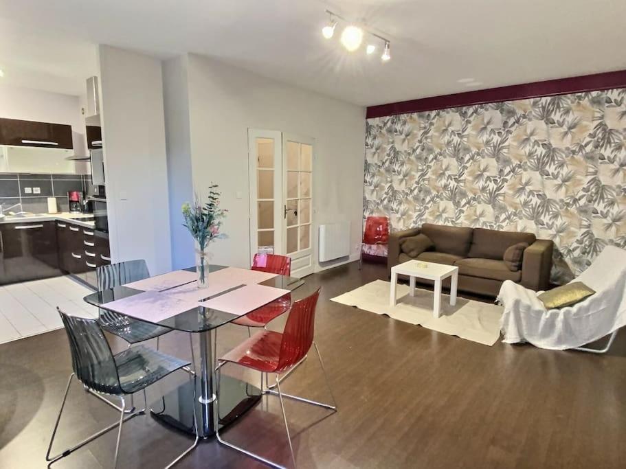 Appartement En Residence, Блоа Екстериор снимка